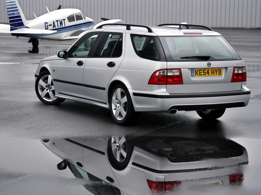  Saab 9-5 Aero Wagon 2002 года  (UK) (фото 9 из 13)